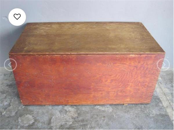 ~/upload/Lots/51277/37u33ns6w7cqw/Lot 034 Wood Trunk_t600x450.jpg